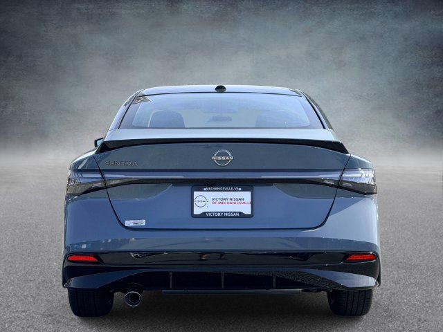 New 2027 Nissan Sentra SR w/ Floor Mat Package FWD image 3