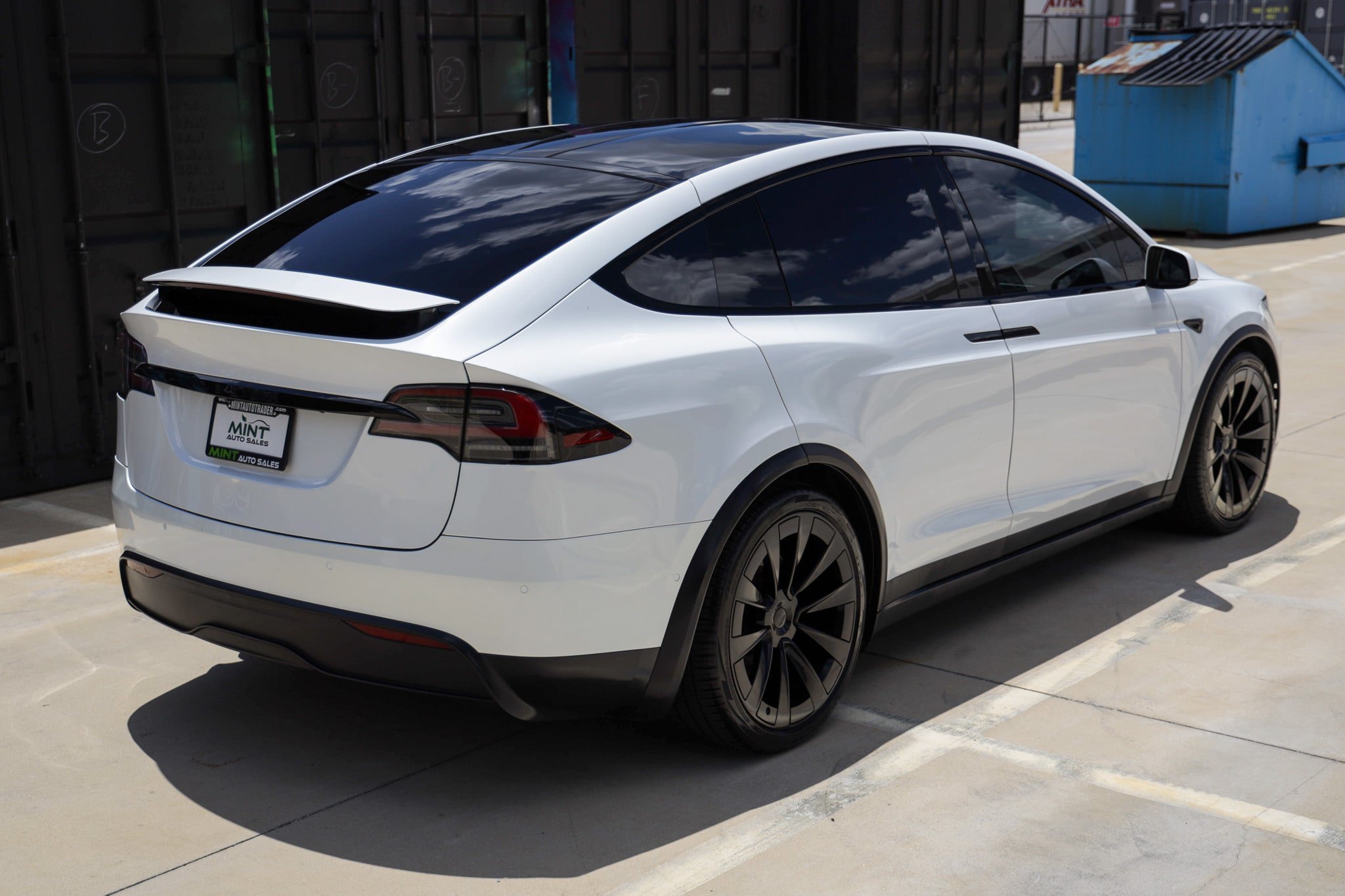 Used 2022 Tesla Model X AWD/4WD image 16