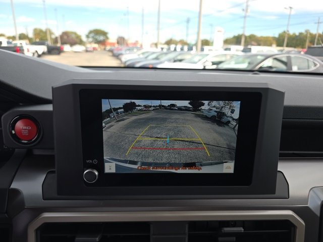Used 2024 Toyota Tacoma TRD Off-Road image 22