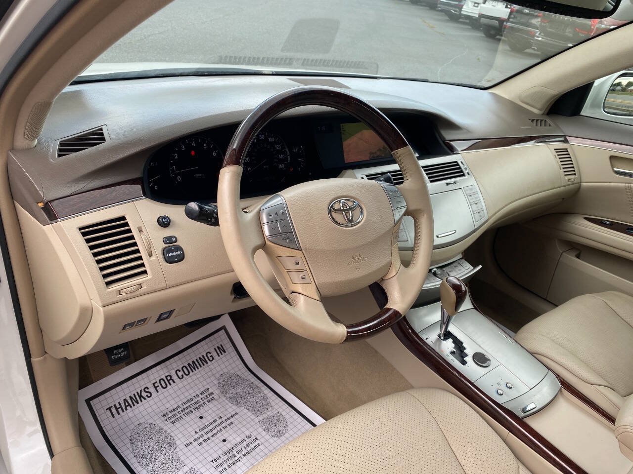 Used 2008 Toyota Avalon Limited FWD image 9