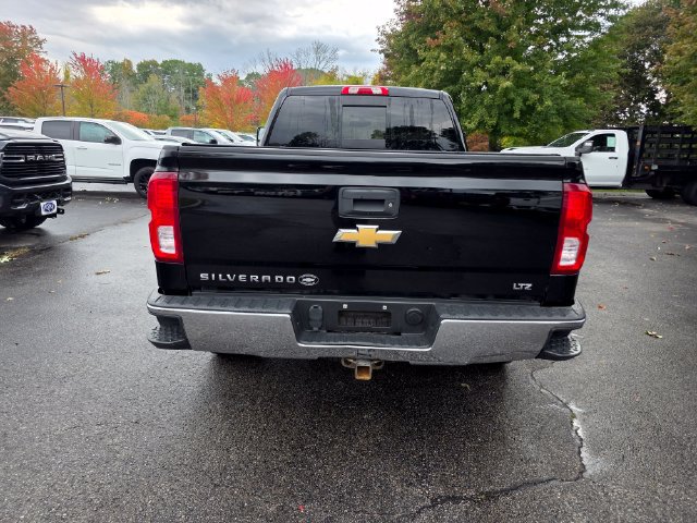Used 2018 Chevrolet Silverado 1500 LTZ AWD/4WD image 3
