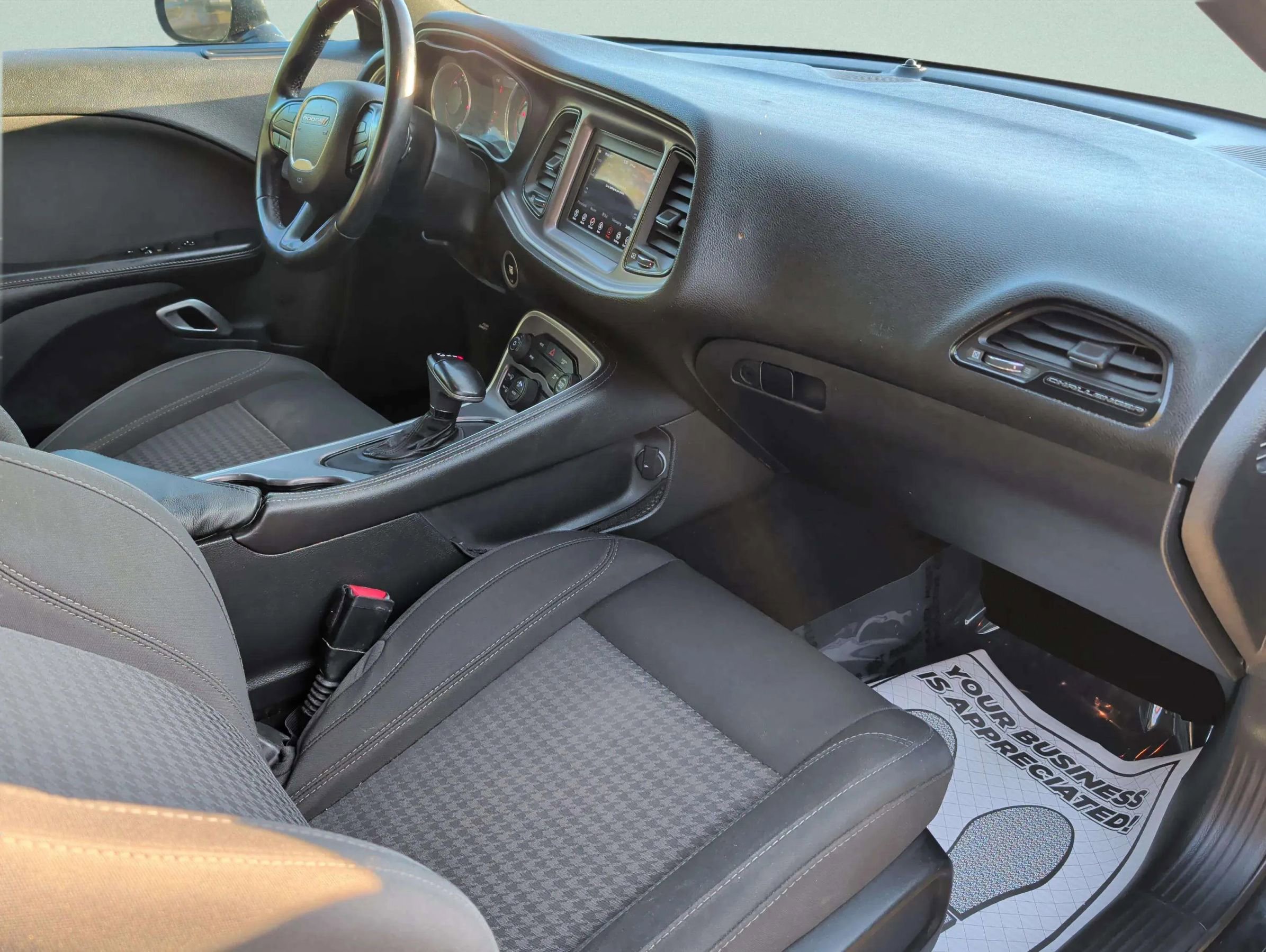 Used 2019 Dodge Challenger SXT AWD/4WD image 31