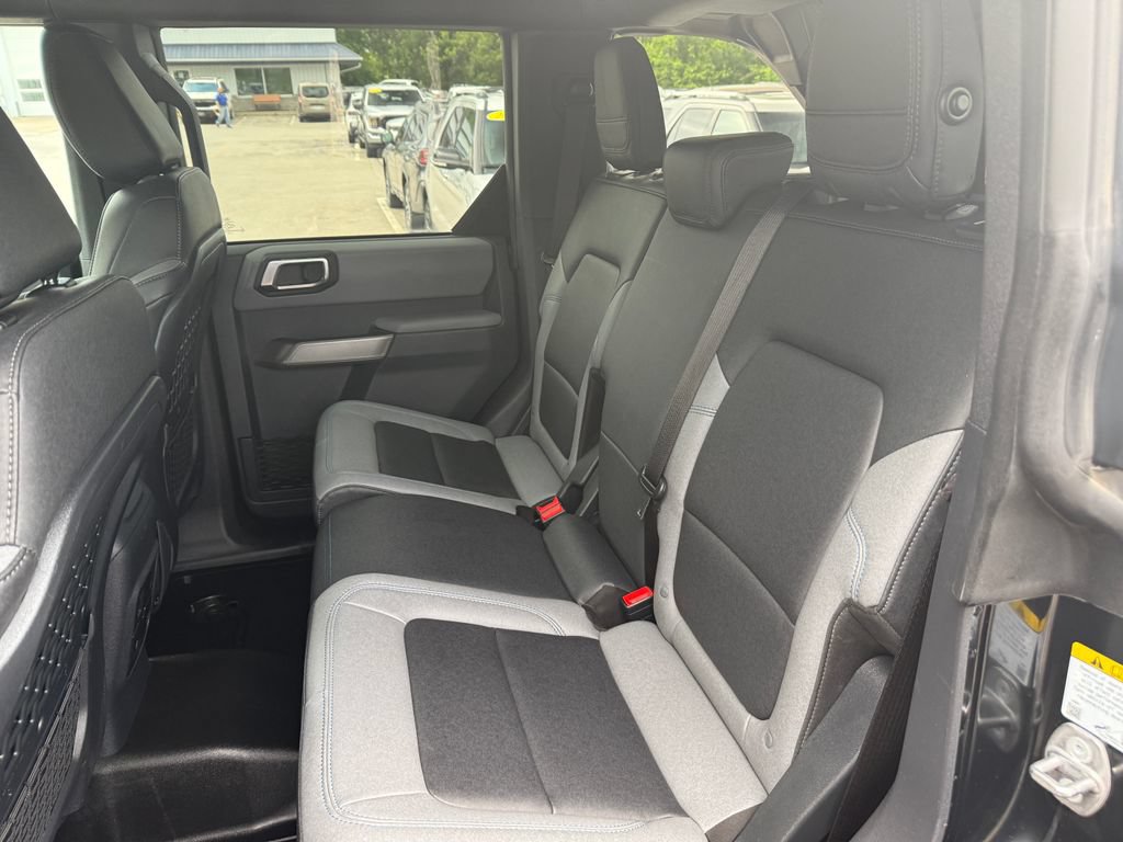 Used 2023 Ford Bronco Black Diamond w/ Sasquatch Package AWD/4WD image 25