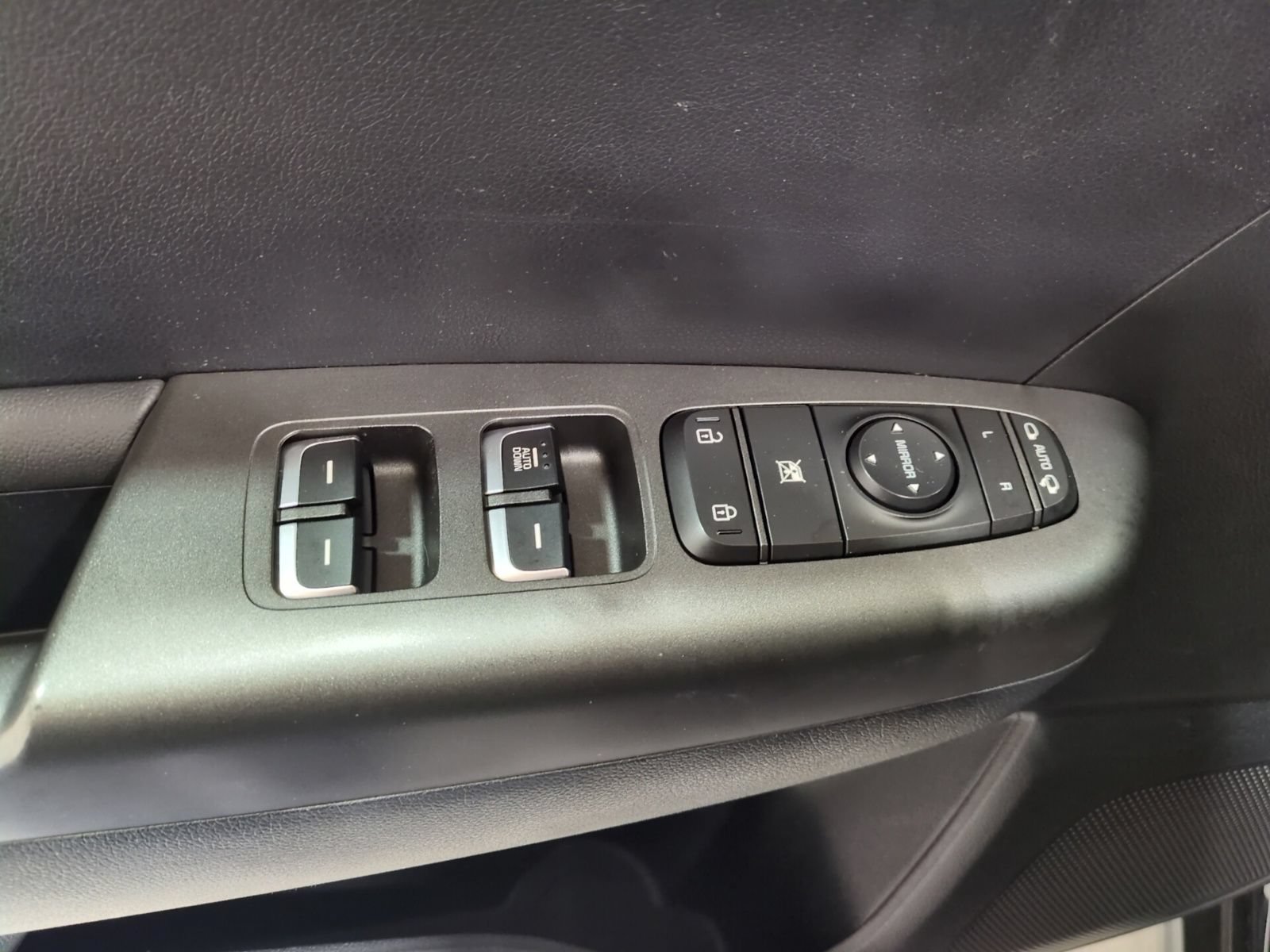 Used 2022 Kia Sportage LX w/ LX AWD Value Edition Package image 16