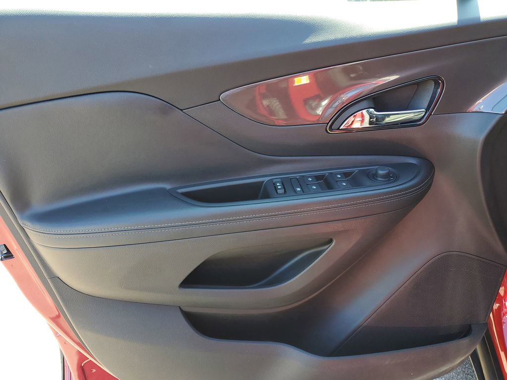 Used 2019 Buick Encore Sport Touring FWD image 23