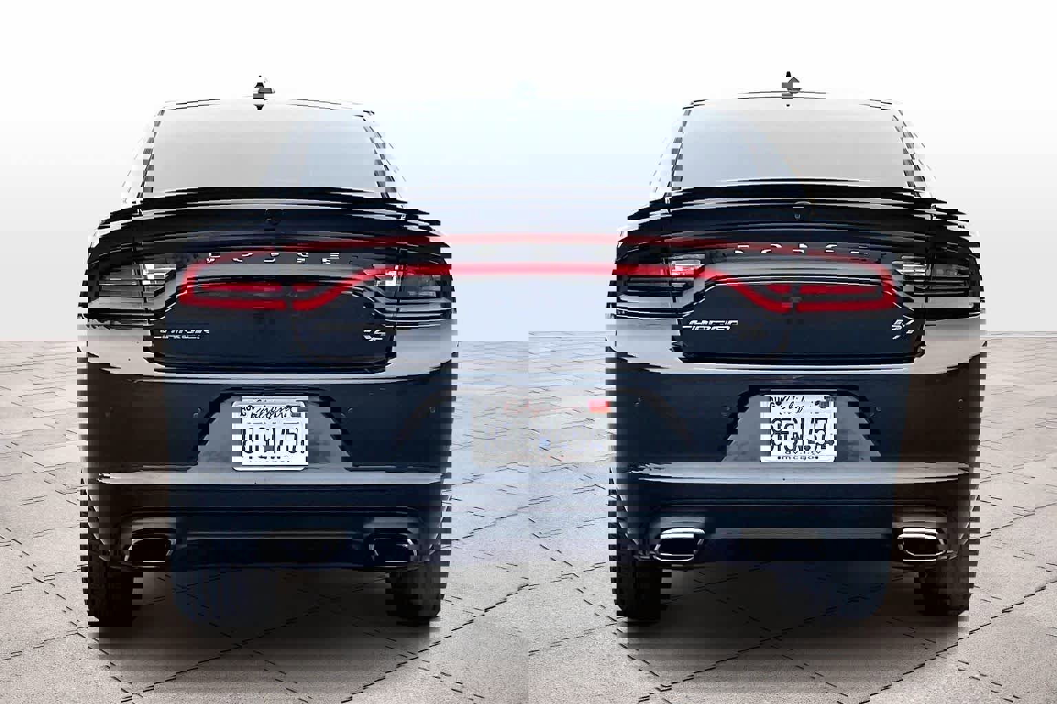 Used 2018 Dodge Charger R/T w/ Plus Group image 7