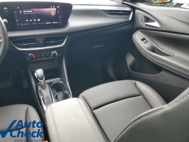 Used 2024 Buick Encore GX Sport Touring w/ Advanced Technology Package FWD image 16
