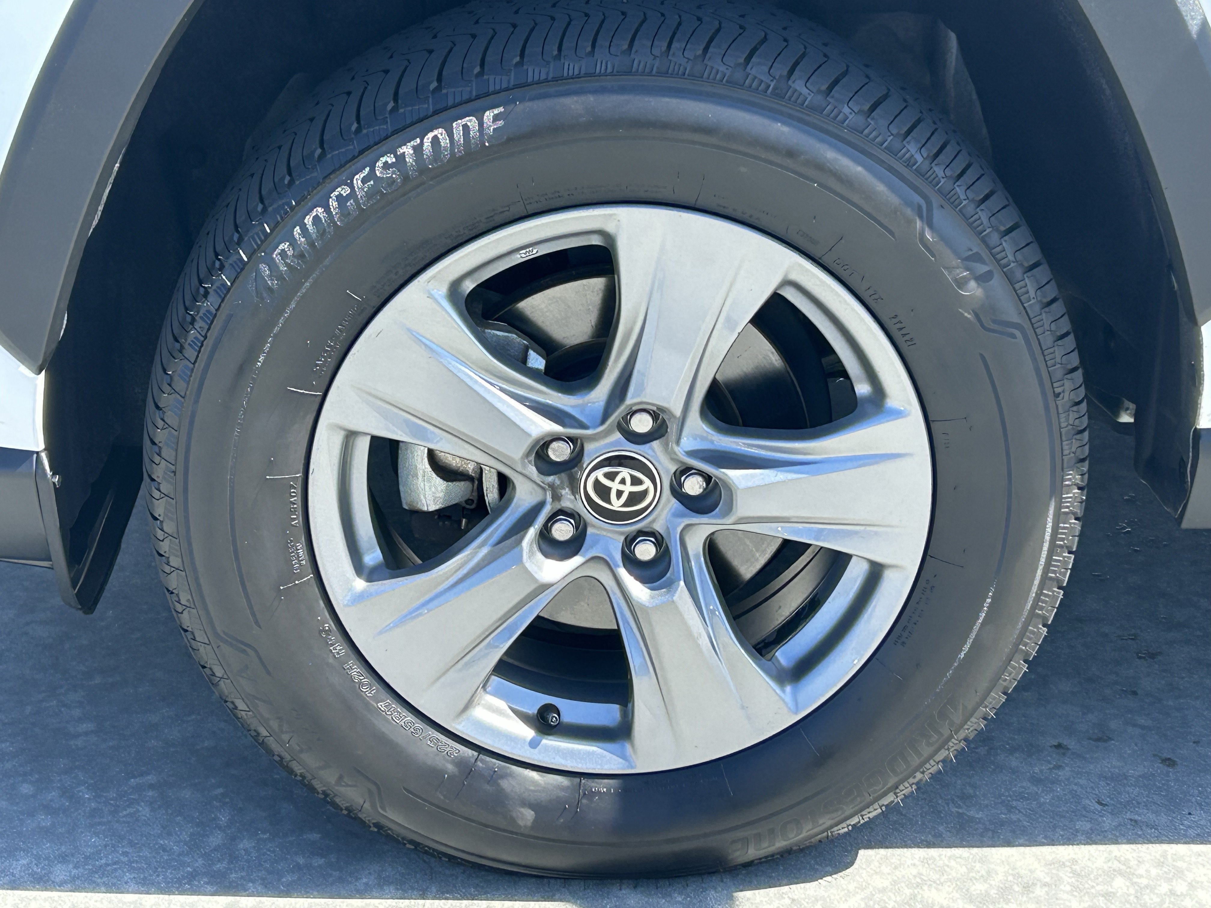 Certified 2025 Toyota RAV4 XLE AWD/4WD image 8