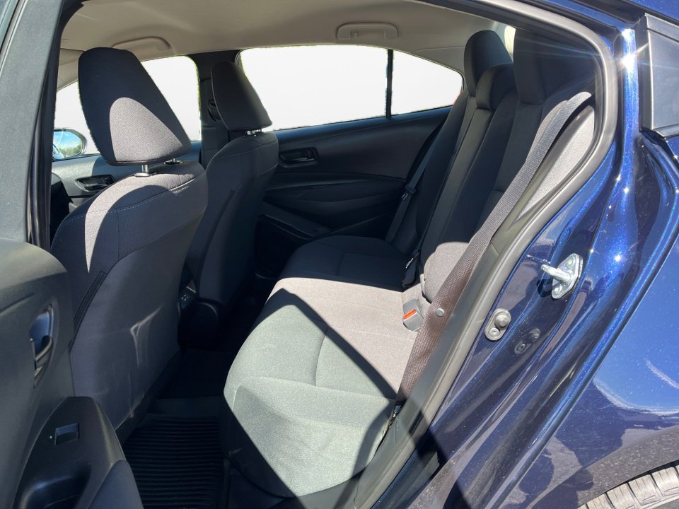 Used 2025 Toyota Corolla LE image 15