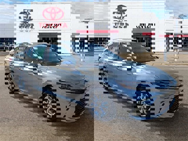 New 2026 Toyota Camry LE image 1