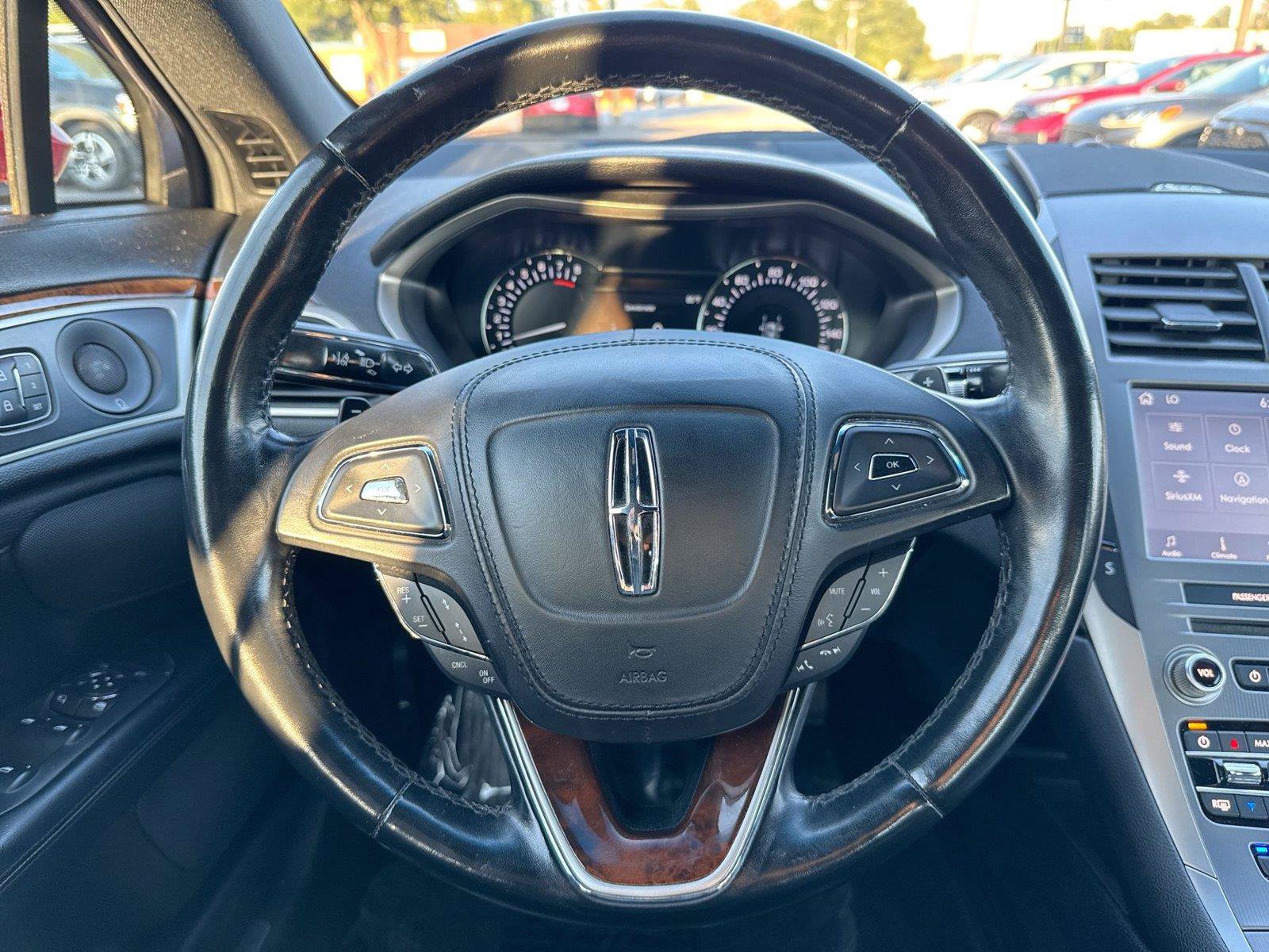 Used 2019 Lincoln MKZ Reserve AWD/4WD image 6