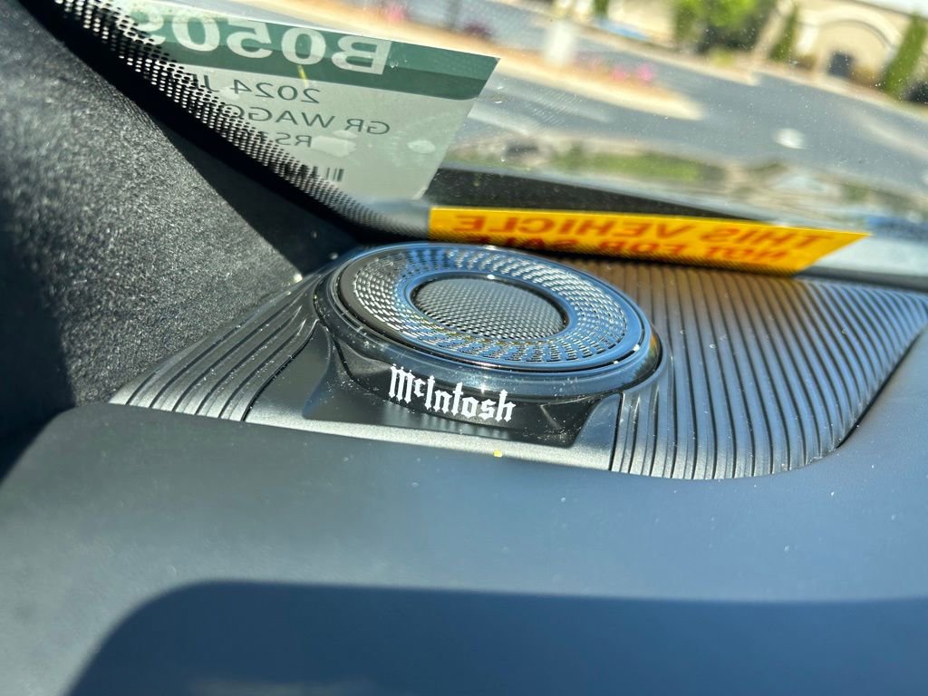 Used 2024 Jeep Grand Wagoneer Series III w/ Rear Seat Video Group 1 AWD/4WD image 39