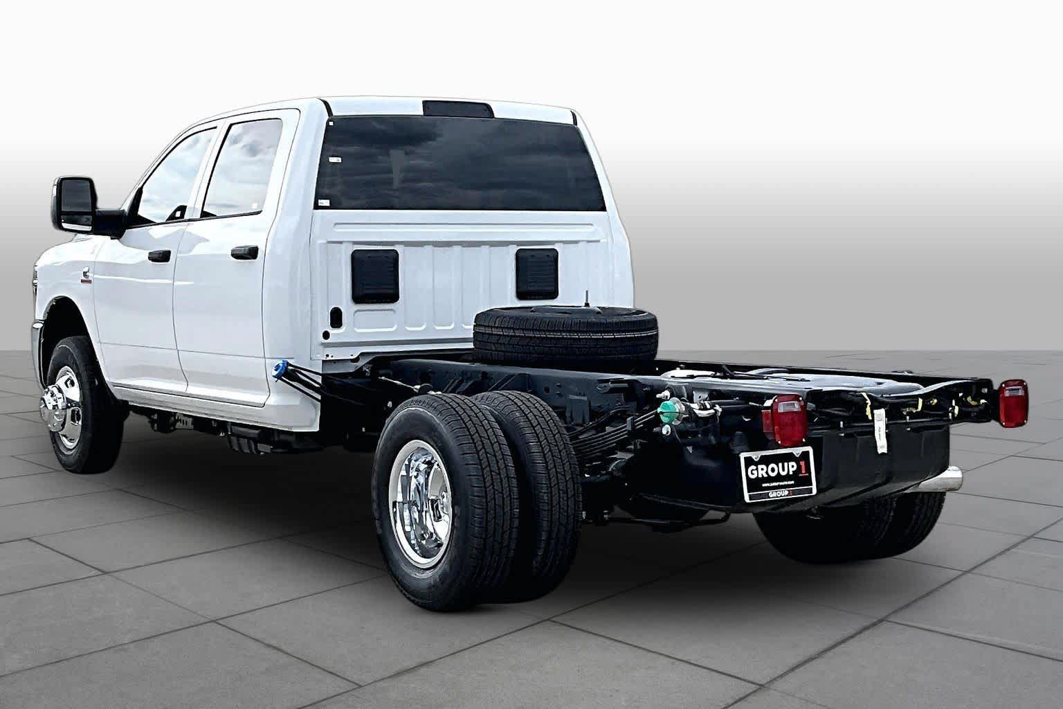 New 2026 RAM 3500 Tradesman w/ Chrome Appearance Group A AWD/4WD image 13