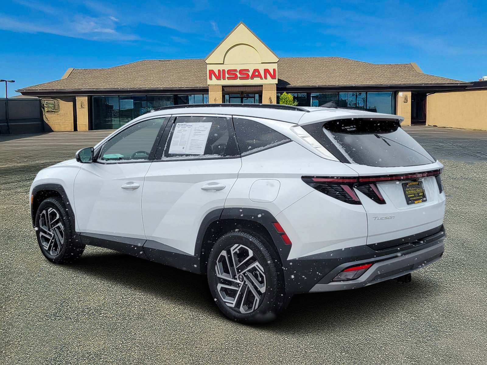 Used 2025 Hyundai Tucson Limited image 3