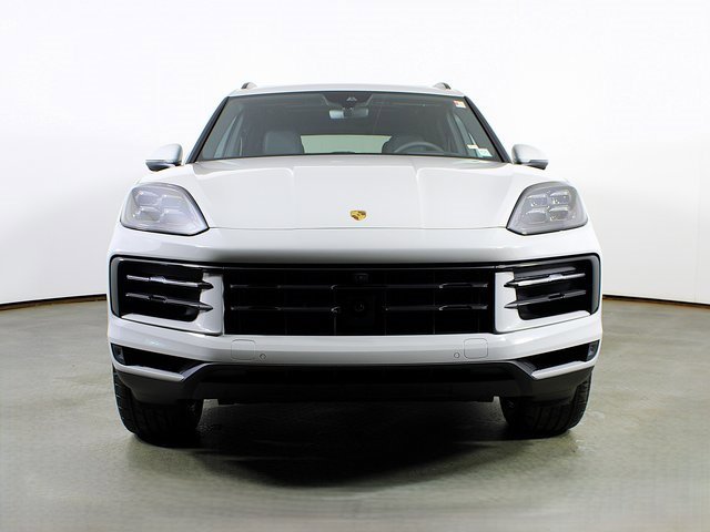 New 2025 Porsche Cayenne image 10
