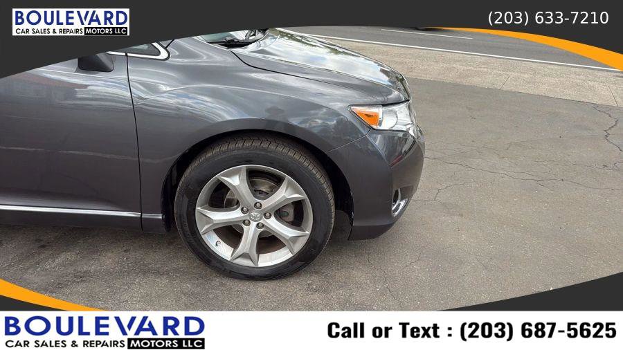Used 2013 Toyota Venza LE w/ LE Preferred Pkg AWD/4WD image 12