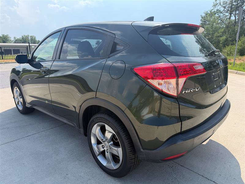 Used 2018 Honda HR-V LX image 3