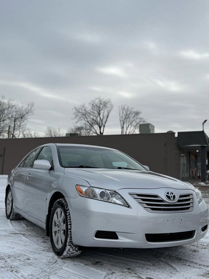 Used 2008 Toyota Camry Hybrid FWD image 2