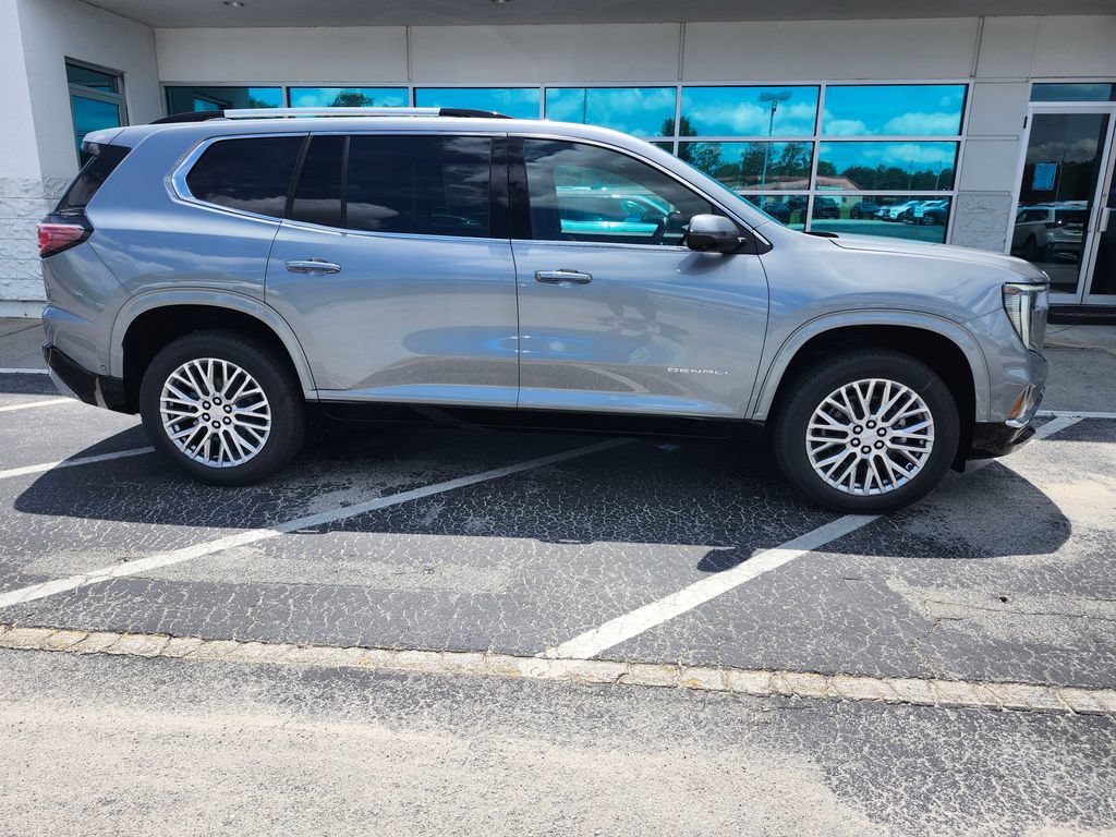 New 2026 GMC Acadia Denali w/ Super Cruise Package FWD image 3