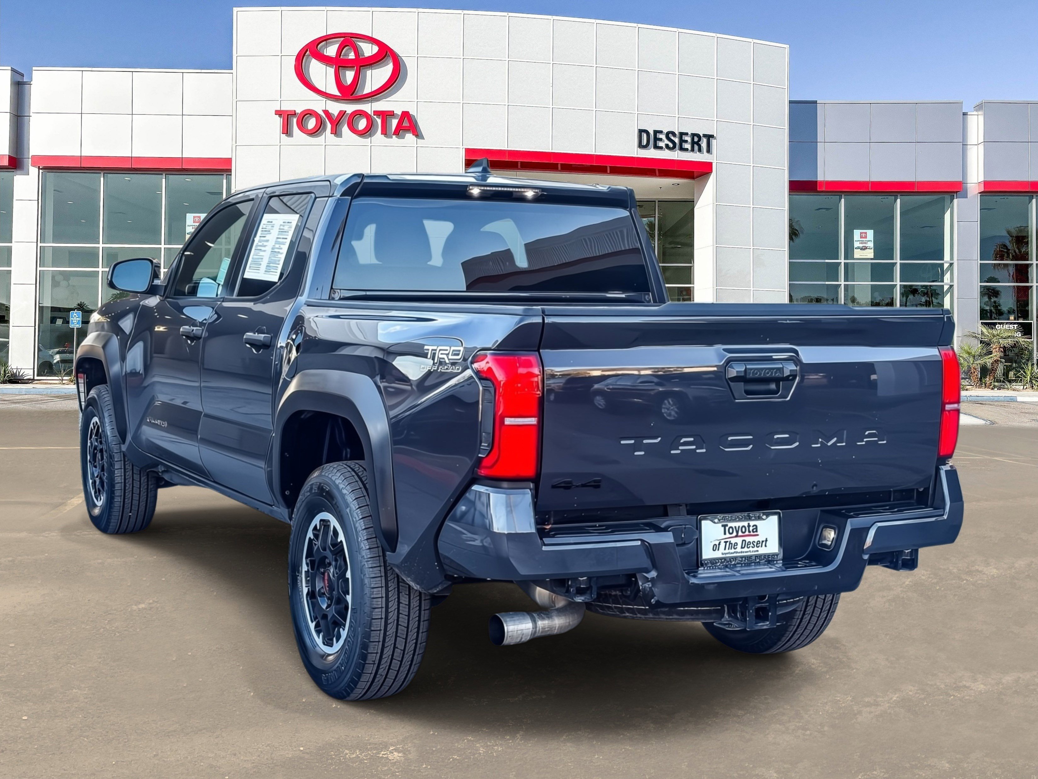 Certified 2024 Toyota Tacoma TRD Off-Road image 5