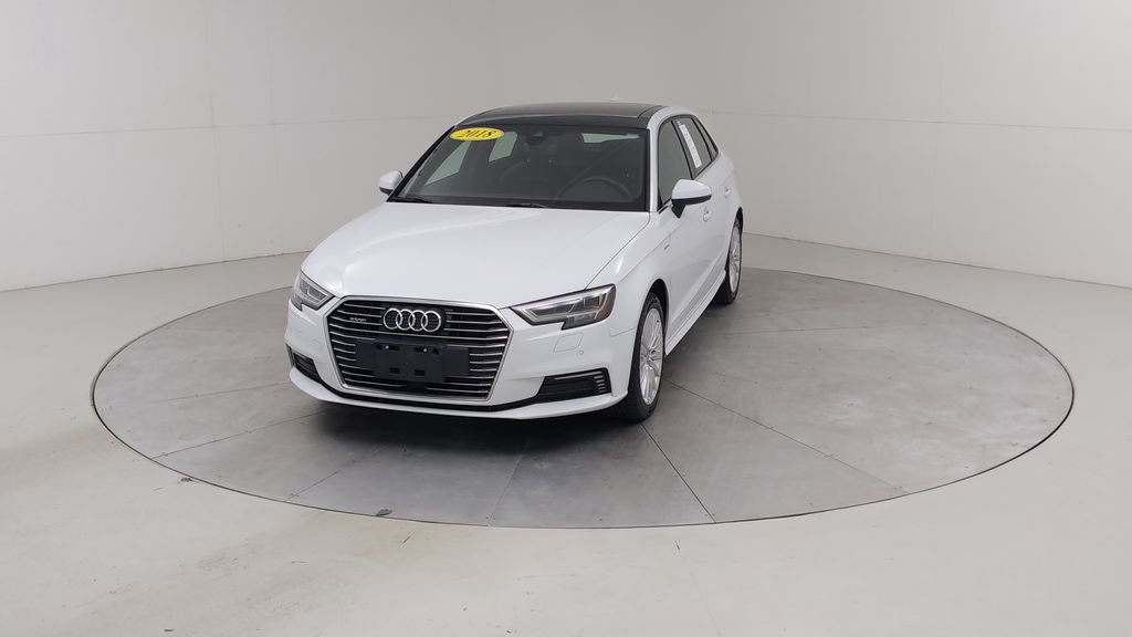 Used 2018 Audi A3 e-tron Prestige w/ Prestige Package FWD image 9