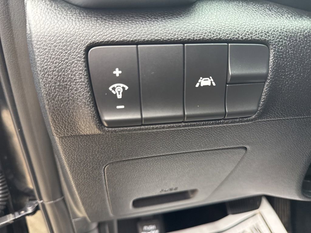 Used 2022 Kia Sportage LX image 22