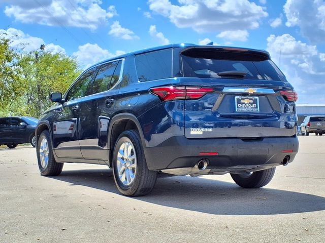 Used 2023 Chevrolet Traverse LS w/ LPO, Roadside Safety Package FWD image 7