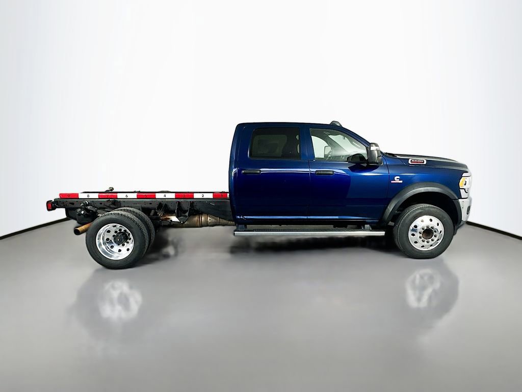 Used 2023 RAM 5500 Tradesman w/ Chrome Appearance Group image 8