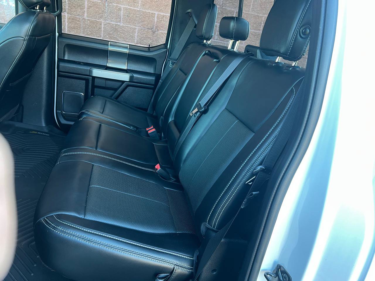 Used 2019 Ford F150 Lariat w/ Equipment Group 502A Luxury image 10