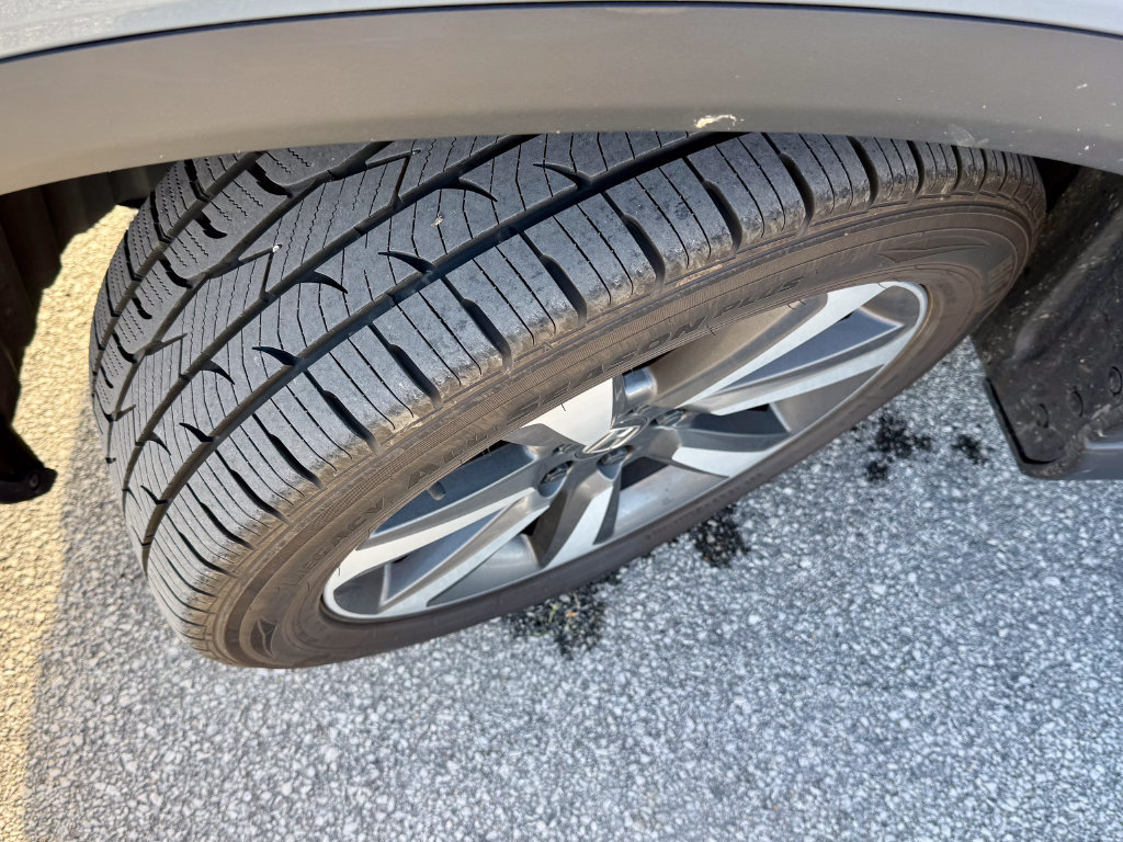 Used 2024 Honda Pilot Elite image 32