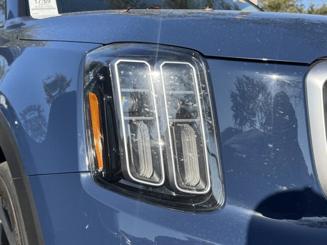 Used 2024 Kia Telluride S image 8