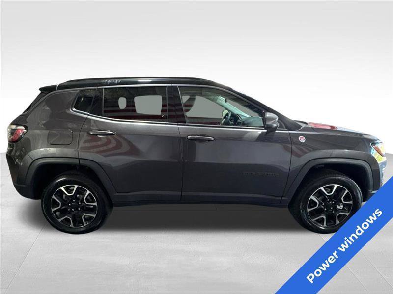 Used 2021 Jeep Compass Trailhawk AWD/4WD image 4