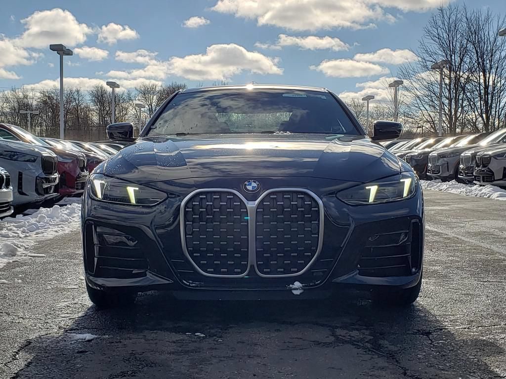 New 2026 BMW 430i xDrive Coupe w/ M Sport Package AWD/4WD image 2