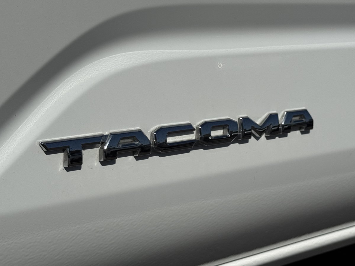Used 2026 Toyota Tacoma SR5 RWD image 9