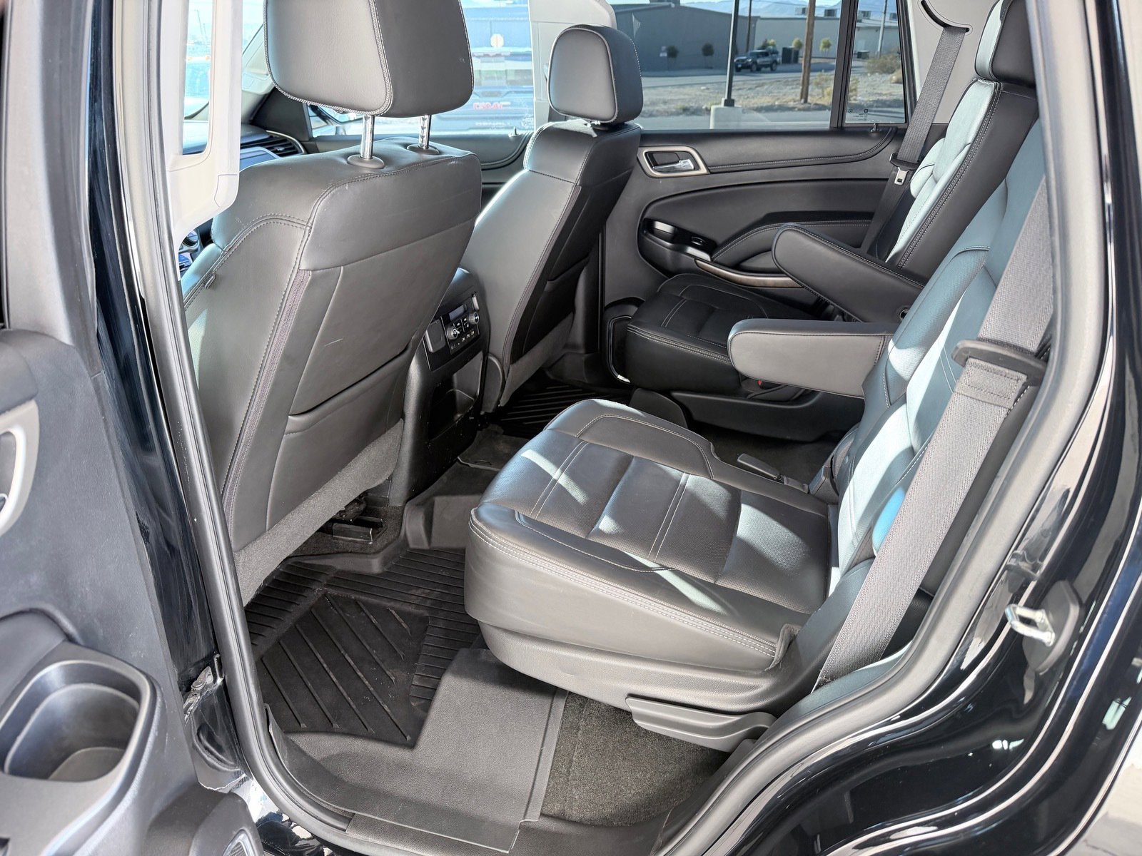 Used 2018 GMC Yukon Denali w/ Denali Ultimate Package image 18