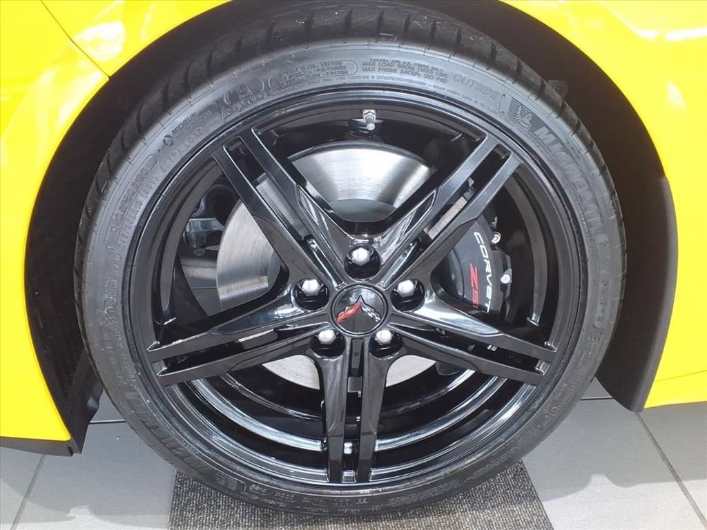 New 2026 Chevrolet Corvette Stingray Preferred Conv w/ Z51 Performance Package RWD video 4