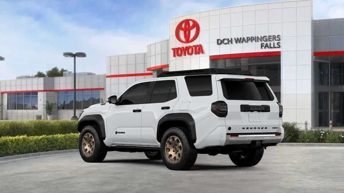 New 2026 Toyota 4Runner Trailhunter AWD/4WD image 8