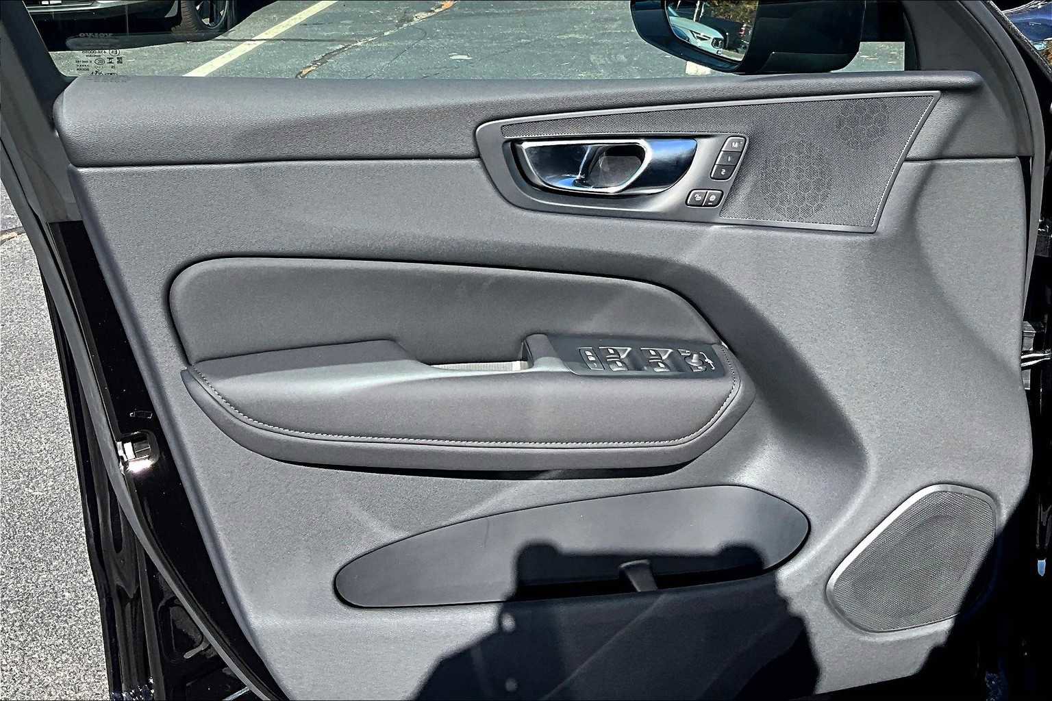 New 2026 Volvo XC60 B5 Plus w/ Protection Package Premier image 11