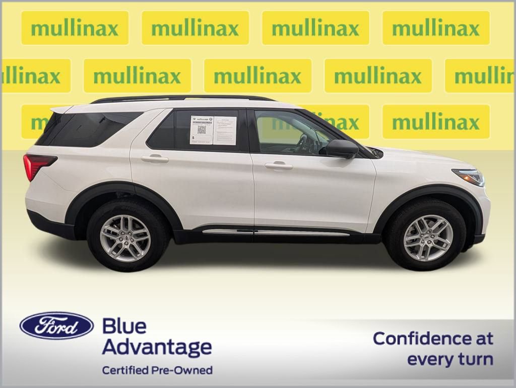 Certified 2025 Ford Explorer Active w/ Active Comfort Package image 2