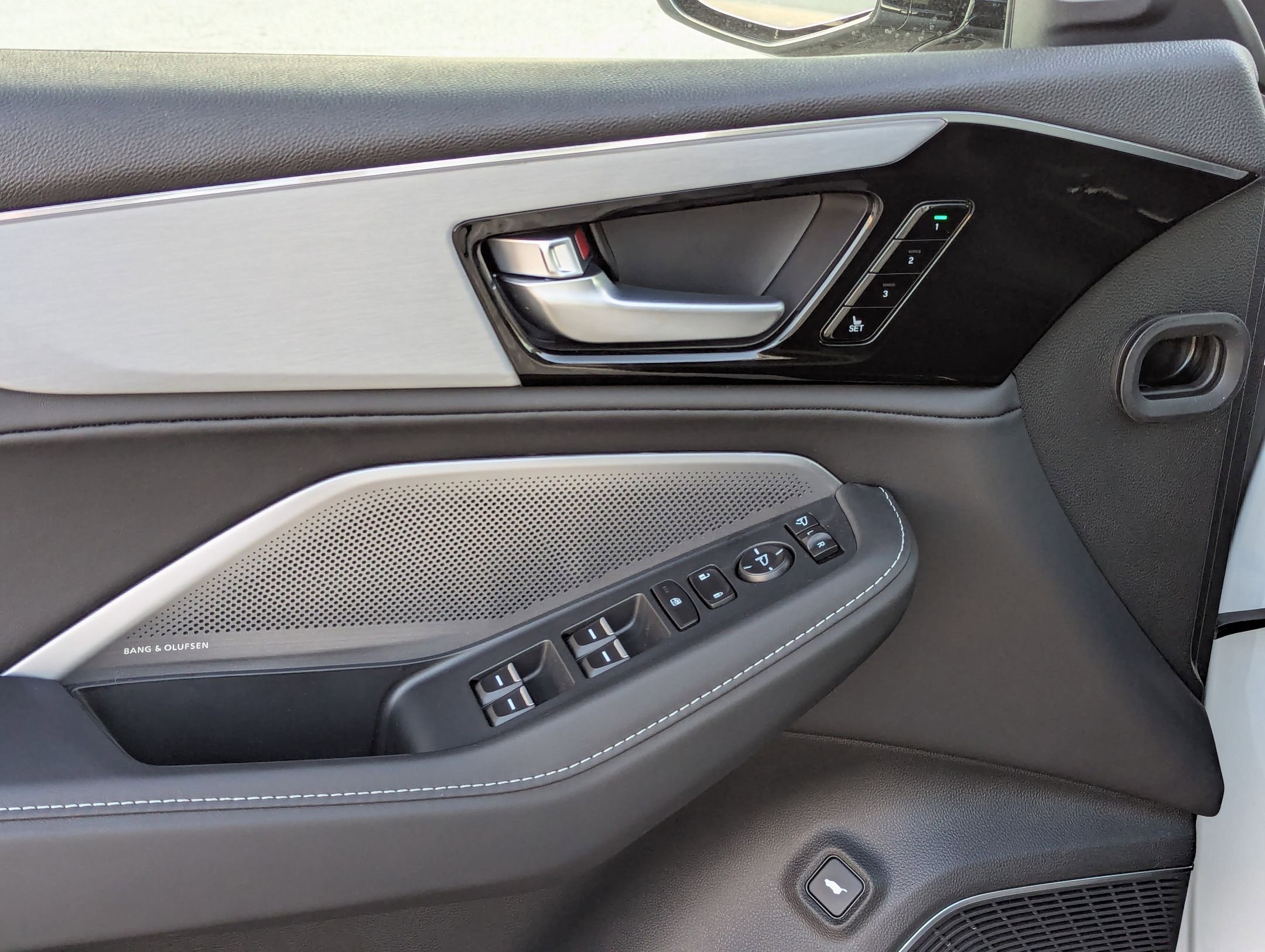 New 2026 Acura MDX FWD w/ Technology Package image 13