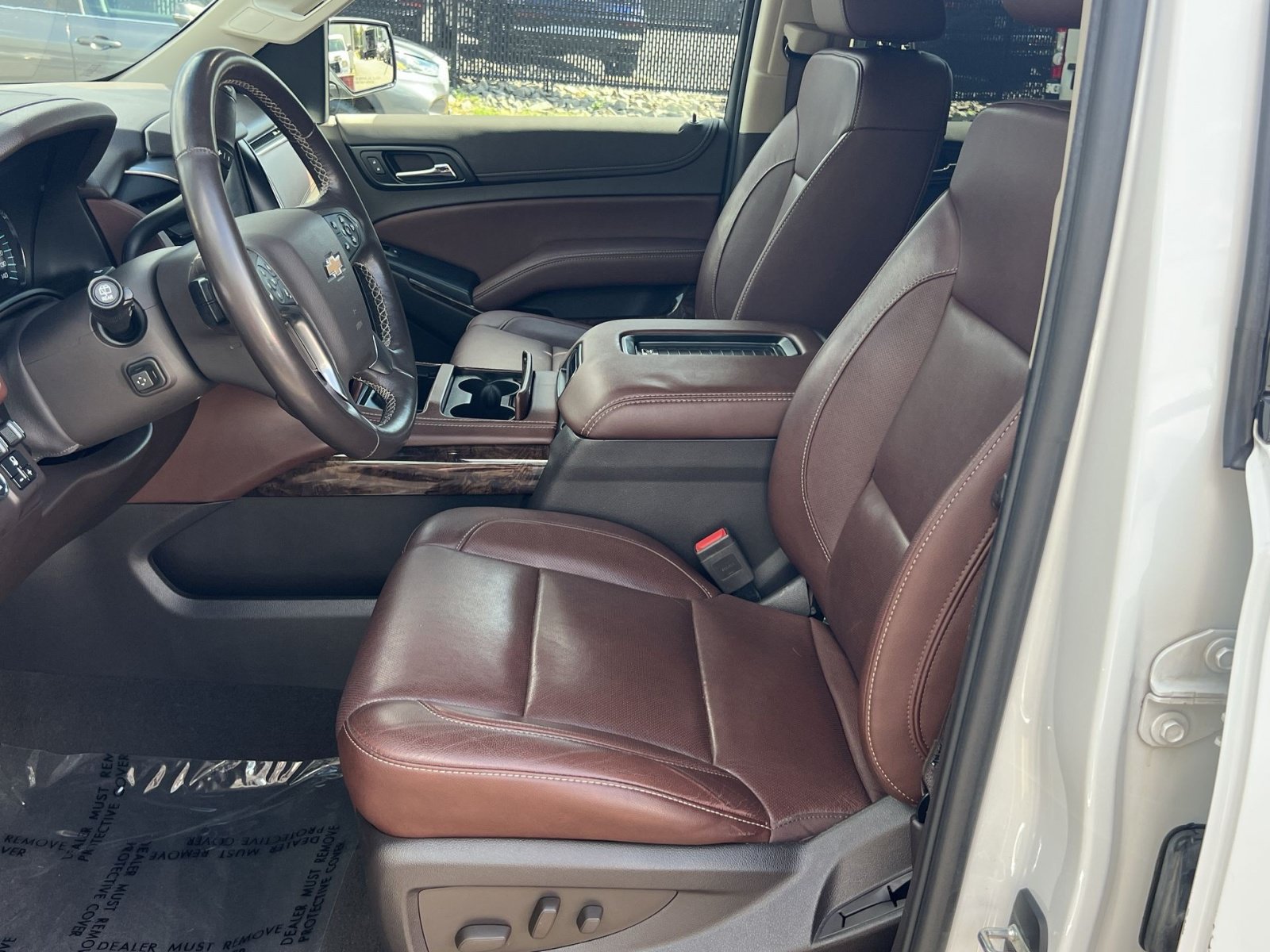 Used 2019 Chevrolet Tahoe Premier w/ RST 6.2L Performance Edition AWD/4WD image 12