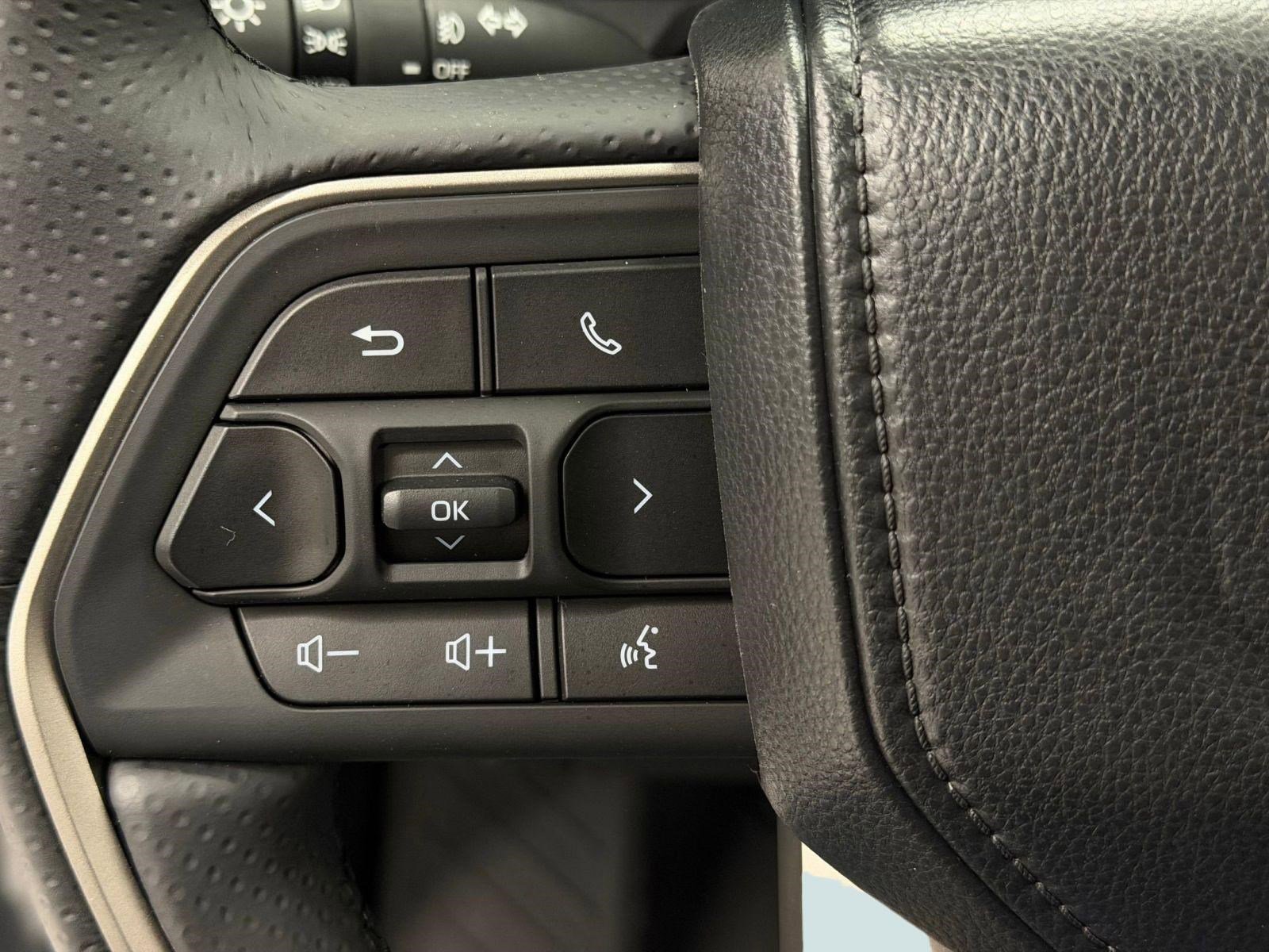 New 2026 Toyota 4Runner 4WD image 15