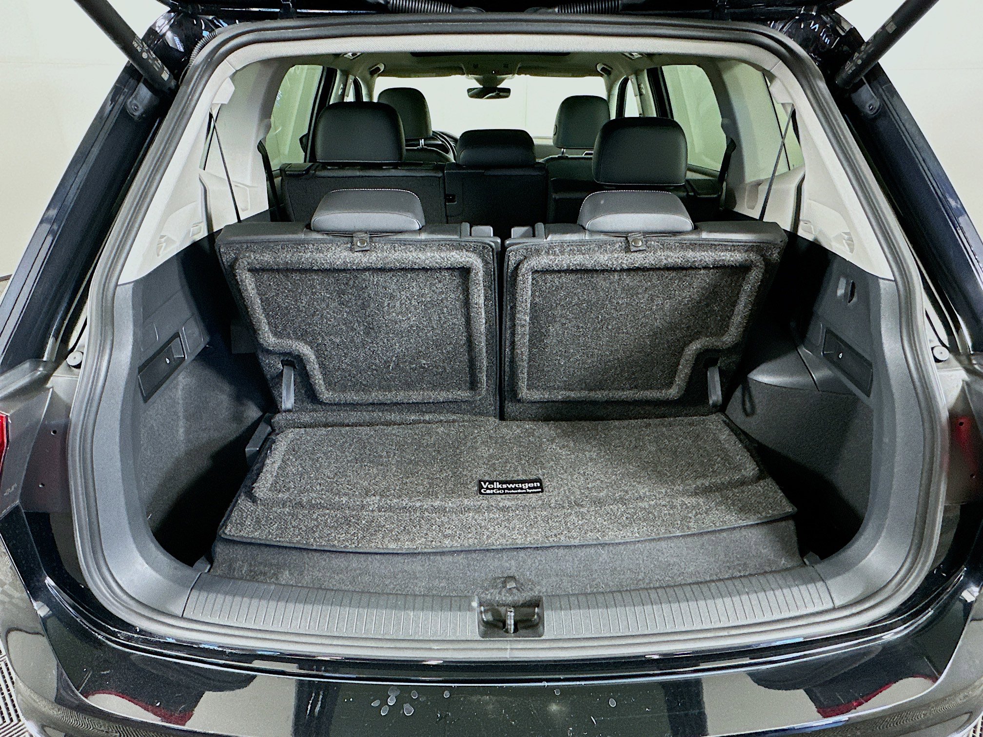 Used 2022 Volkswagen Tiguan SE FWD image 27