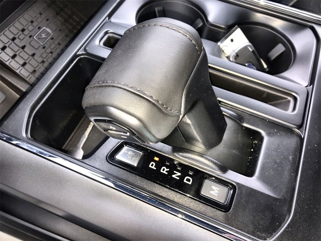 New 2025 Ford F150 XLT w/ Equipment Group 302A MID image 20