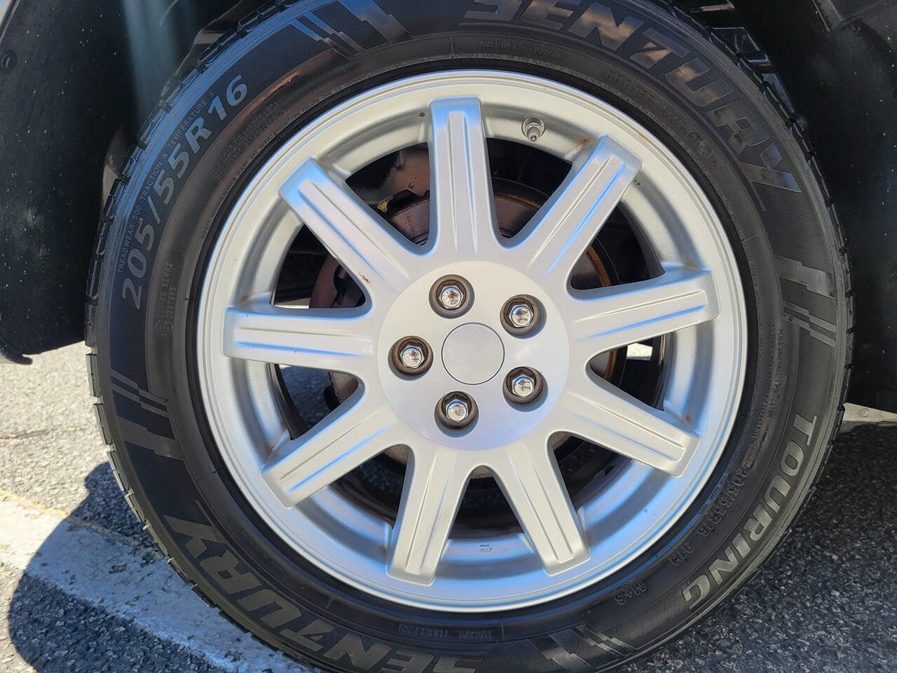 Used 2010 Chrysler PT Cruiser image 18