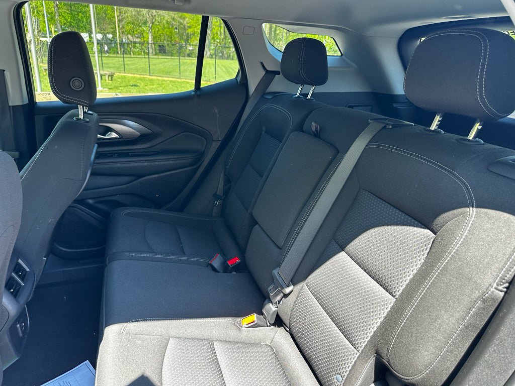 Used 2024 GMC Terrain SLE AWD/4WD image 26
