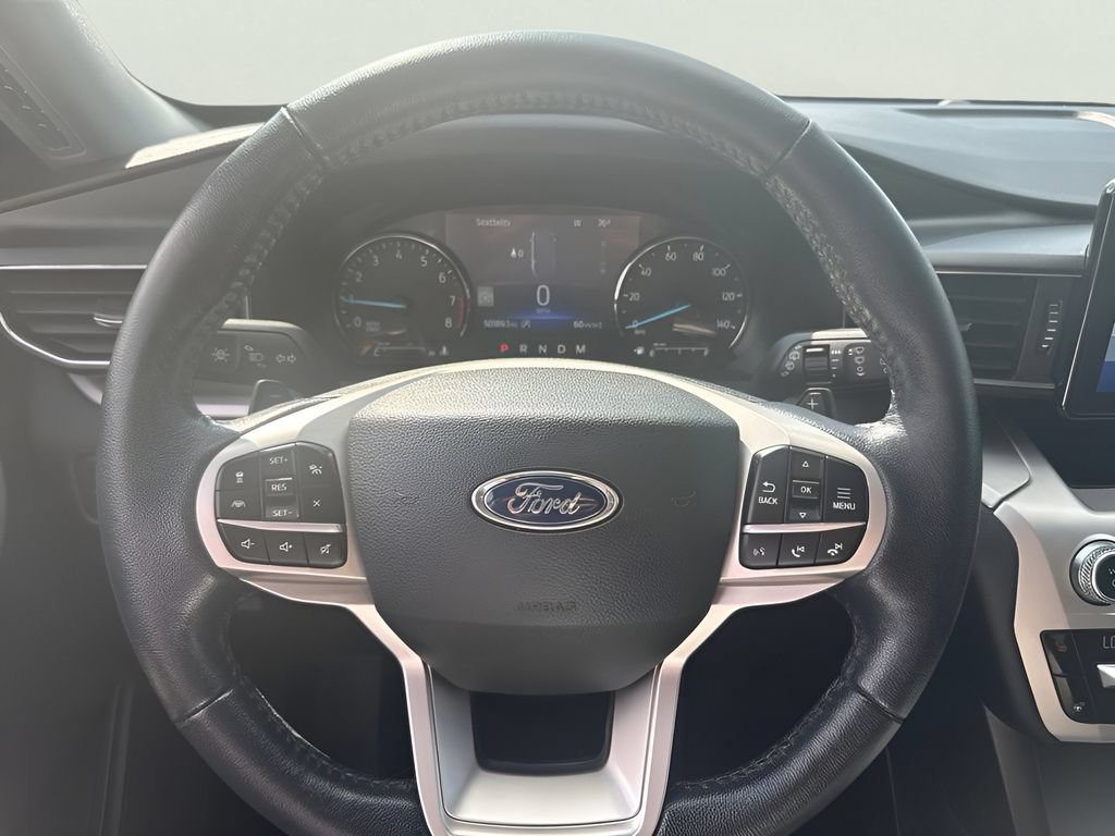 Used 2021 Ford Explorer XLT w/ Equipment Group 202A AWD/4WD image 20