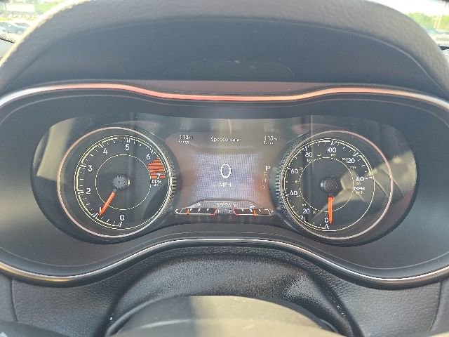 Used 2019 Jeep Cherokee Limited FWD image 18