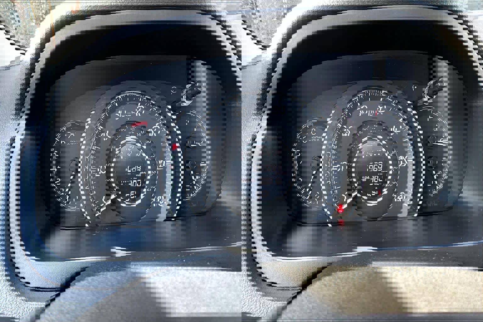 Used 2014 Honda CR-V LX image 25