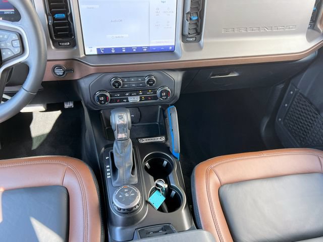 Used 2023 Ford Bronco Outer Banks AWD/4WD image 31